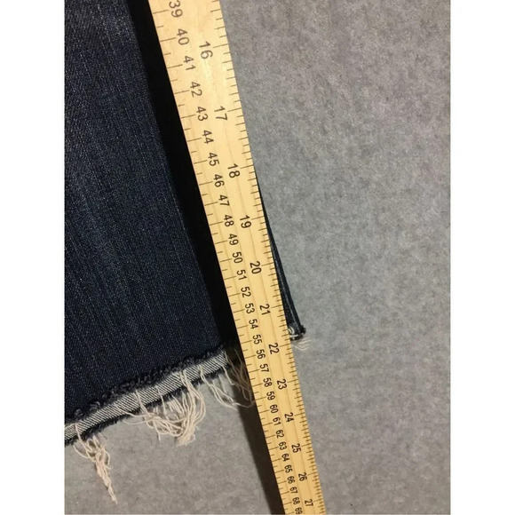 Womens 7 For All Mankind Jeans Size 26 Waist Boycut Button Fly Cropped Raw Hem - Picture 3 of 6